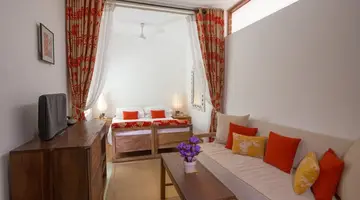 Sri Sharavi Beach Villas & Spa