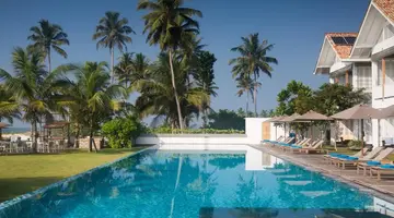 Sri Sharavi Beach Villas & Spa