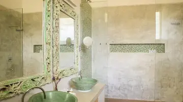 Sri Sharavi Beach Villas & Spa