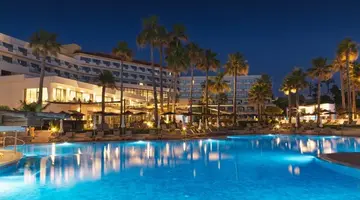 St. George Beach Hotel and Spa Resort - Adults Only