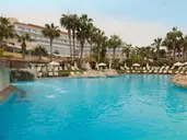 St. George Beach Hotel and Spa Resort - Adults Only
