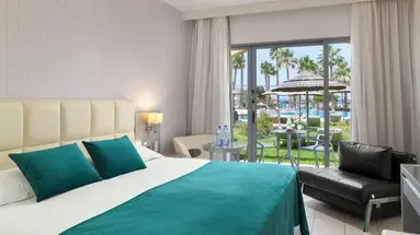 St. George Beach Hotel & Spa Resort (Adults Only)