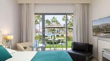 St. George Beach Hotel & Spa Resort