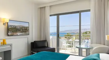 St George Hotel Spa and Golf Beach Resort