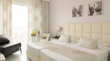 St George Hotel Spa and Golf Beach Resort