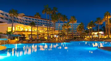 St George Hotel Spa and Golf Beach Resort