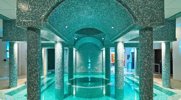 St George Hotel Spa and Golf Beach Resort