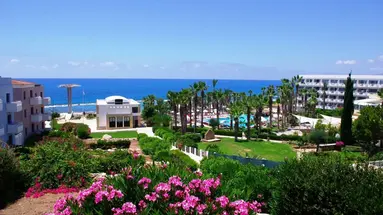 St George Hotel Spa and Golf Beach Resort