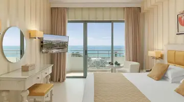 St. George Hotel