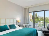 St. George Hotel