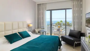 St. George Hotel