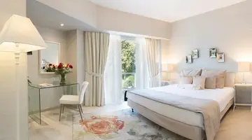 St. George Lycabettus Lifestyle Hotel