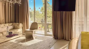 St. George Lycabettus Lifestyle Hotel