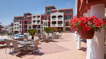ST.GEORGE PALACE