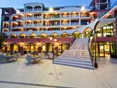 ST. GEORGE PALACE