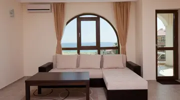 ST.GEORGE PALACE