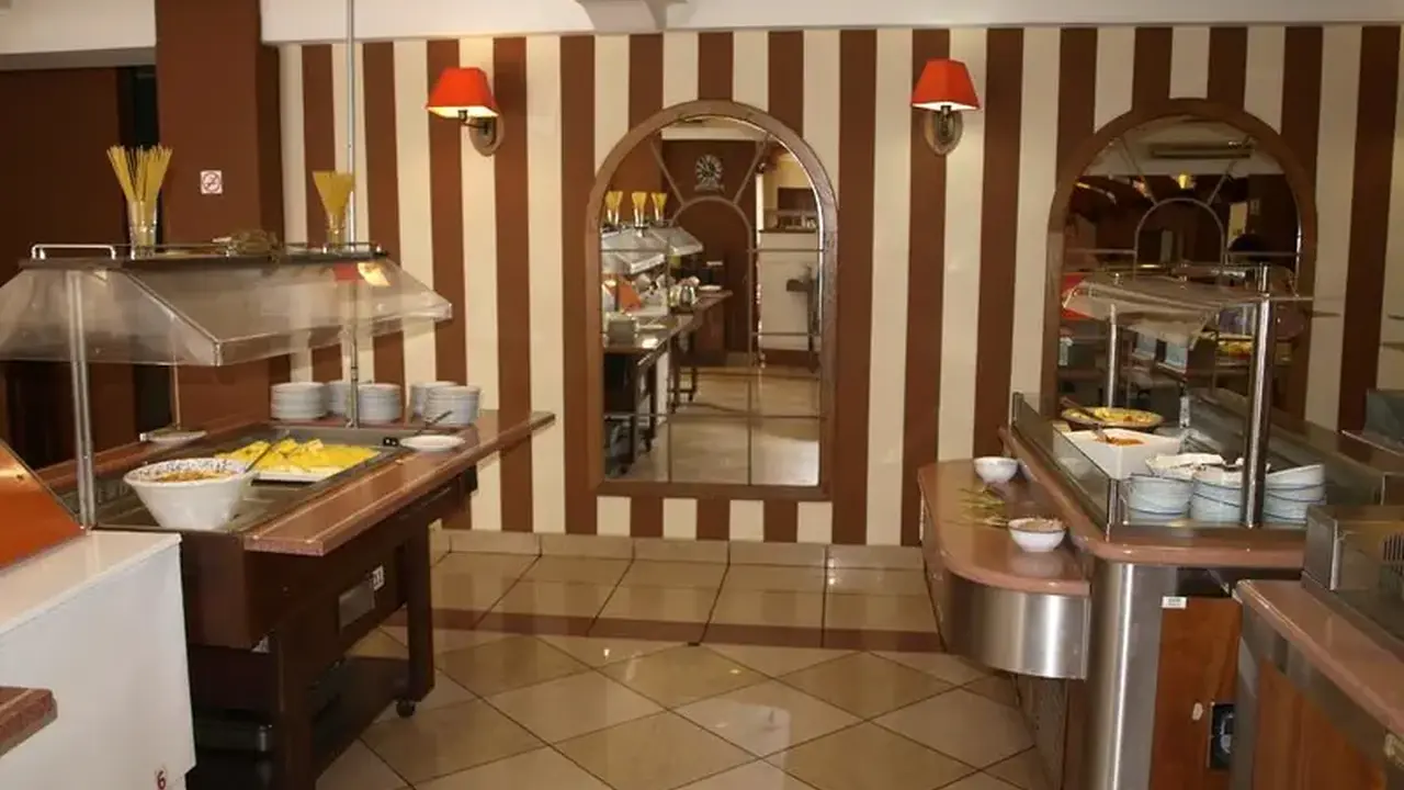 St. George's Park Hotel
