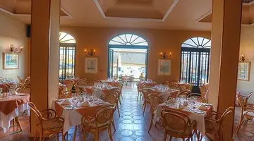 ST PATRICK S HOTEL