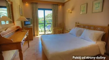 ST PATRICKS HOTEL