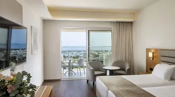 St Raphael Hotel