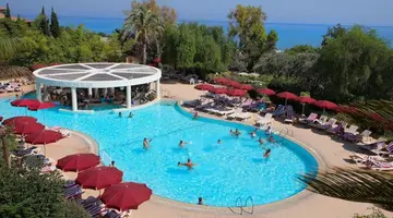 St Raphael Hotel