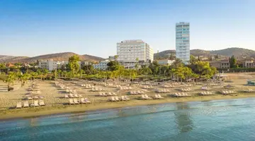 St Raphael Hotel
