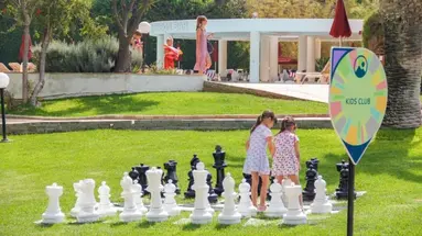 St Raphael Hotel