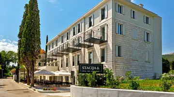 Stacija