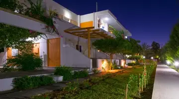 STAFILIA BEACH HOTEL