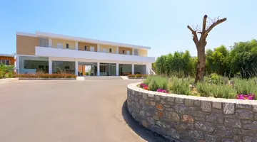 STAFILIA BEACH HOTEL