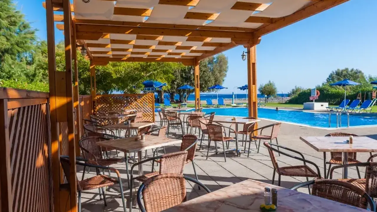 STAFILIA BEACH HOTEL