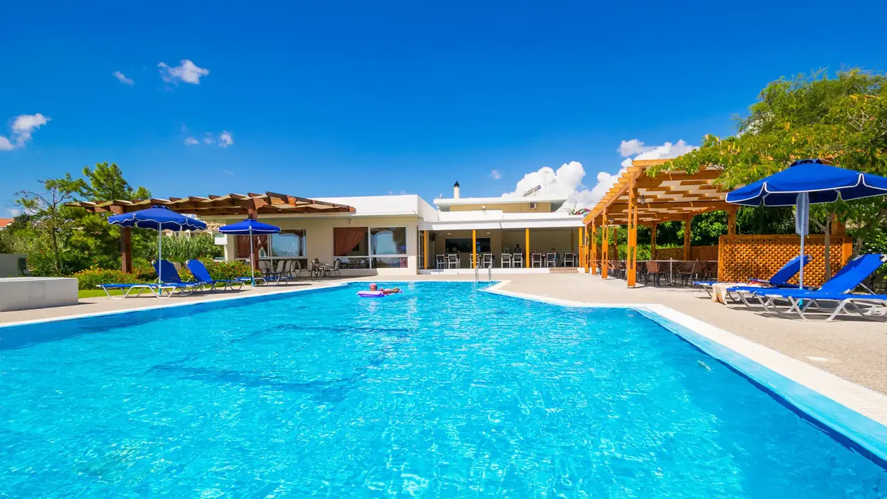STAFILIA BEACH HOTEL