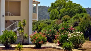 Stamiris Hotel