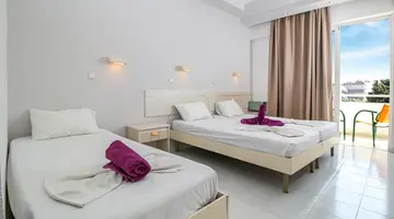Stamos Hotel