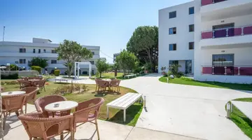 Stamos Hotel