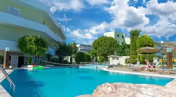 Stamos Hotel