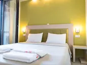 Stamos Hotel