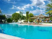Stamos Hotel