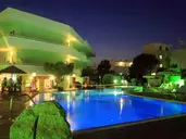 Stamos Hotel
