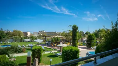 Stamos Hotel