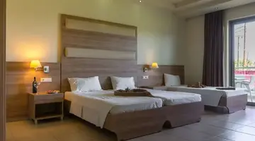 Stamos Hotel