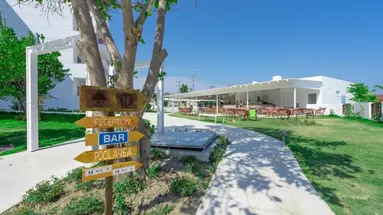 Stamos Plus Hotel