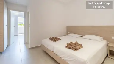 Stamos Plus Hotels