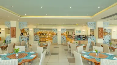 STAR BEACH VILLAGE & WATER PARK