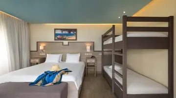 STAR BEACH VILLAGE & WATER PARK