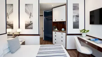Starhotels President