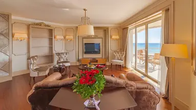 STARLIGHT RESORT HOTEL