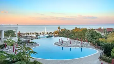 Starlight Resort Hotel