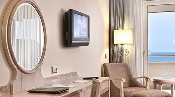 Starlight Resort Hotel