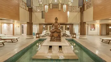 STARLIGHT RESORT HOTEL